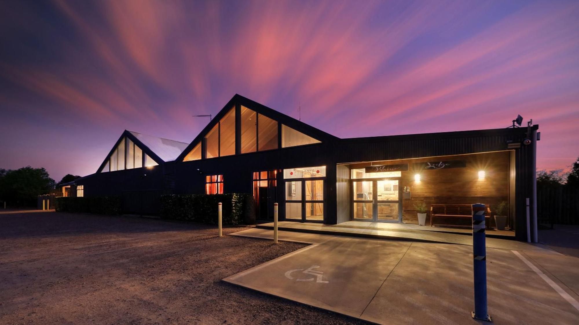 Dubbo Rhino Lodge Esterno foto
