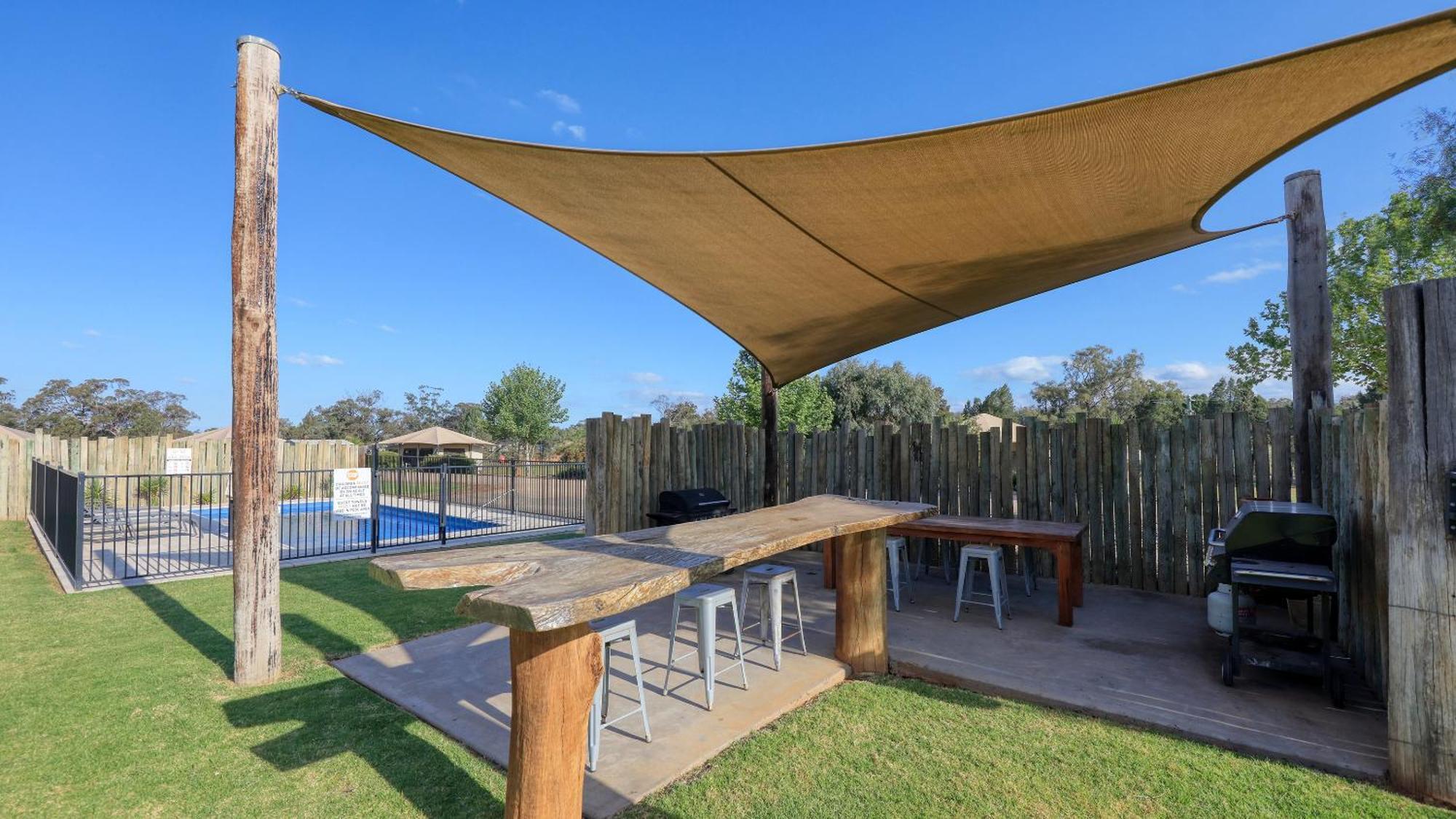 Dubbo Rhino Lodge Esterno foto