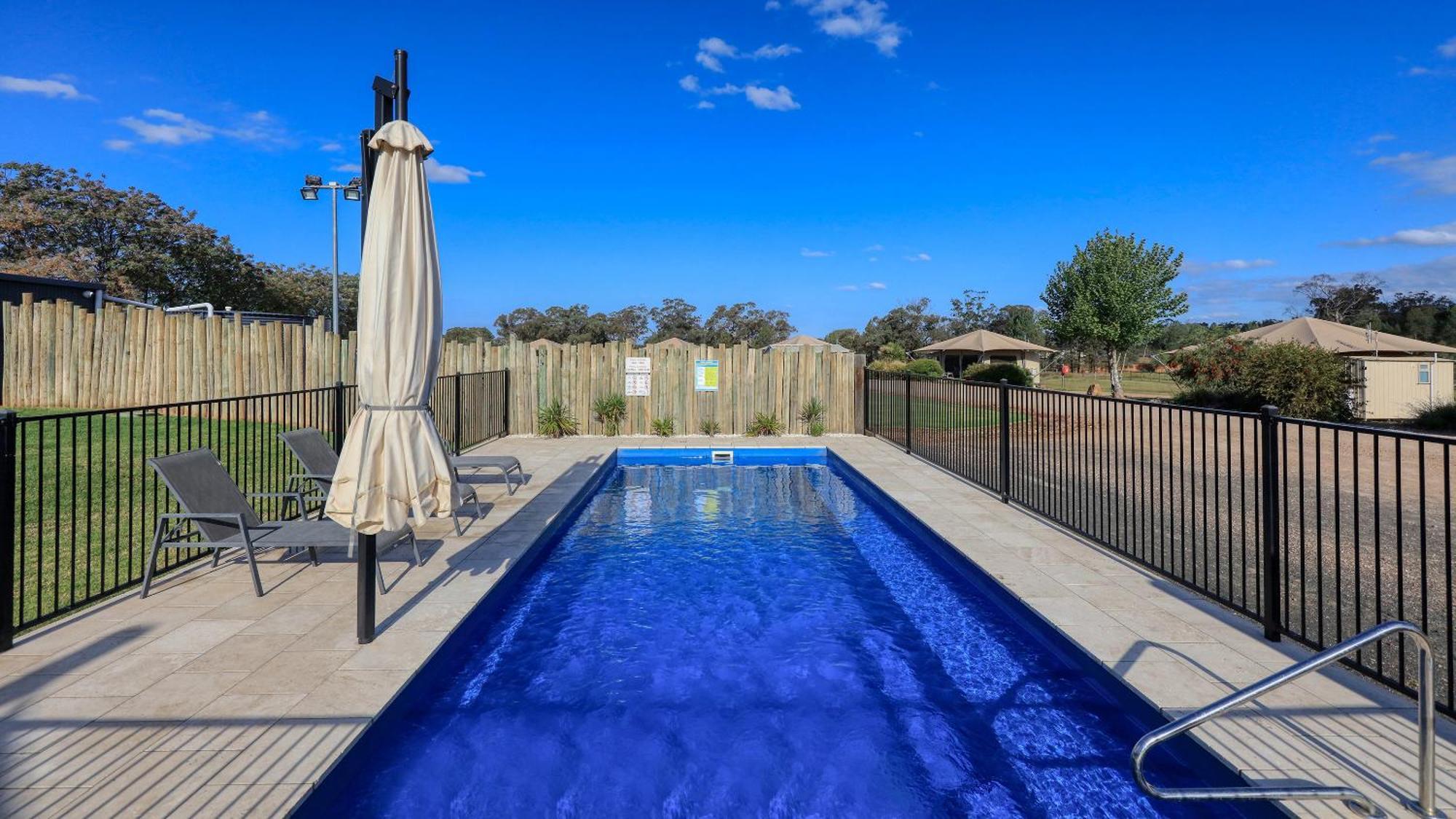 Dubbo Rhino Lodge Esterno foto